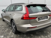 Volvo V60 MOMENTUM