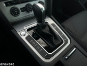 Volkswagen Passat SEDAN